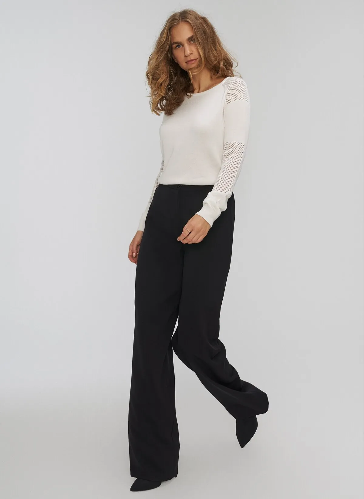 13745 Black Wide Leg Pants