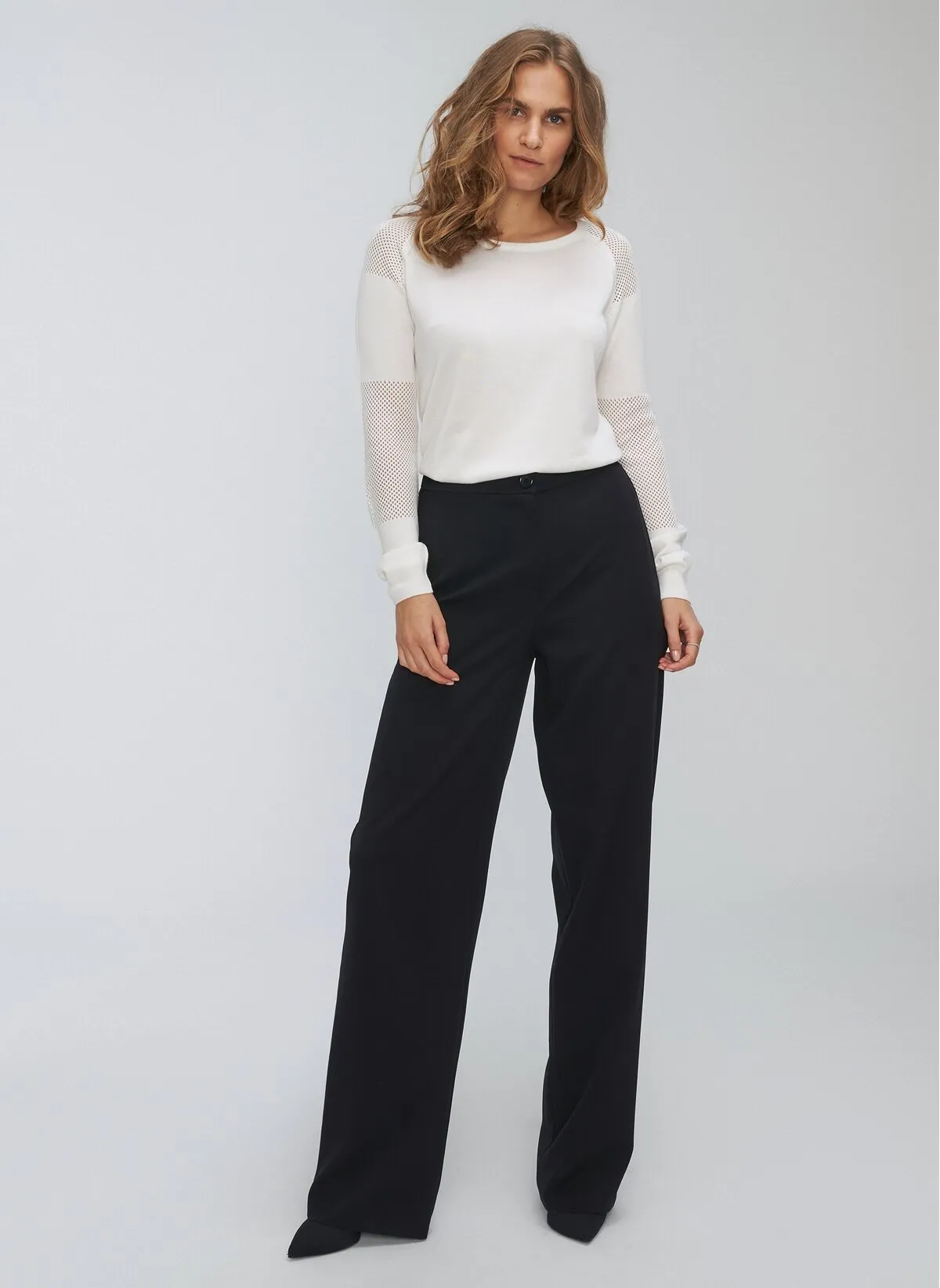 13745 Black Wide Leg Pants