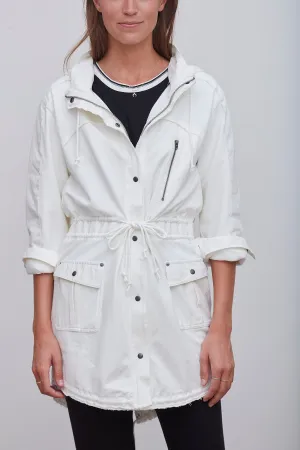 Charlie Anorak in Spa White