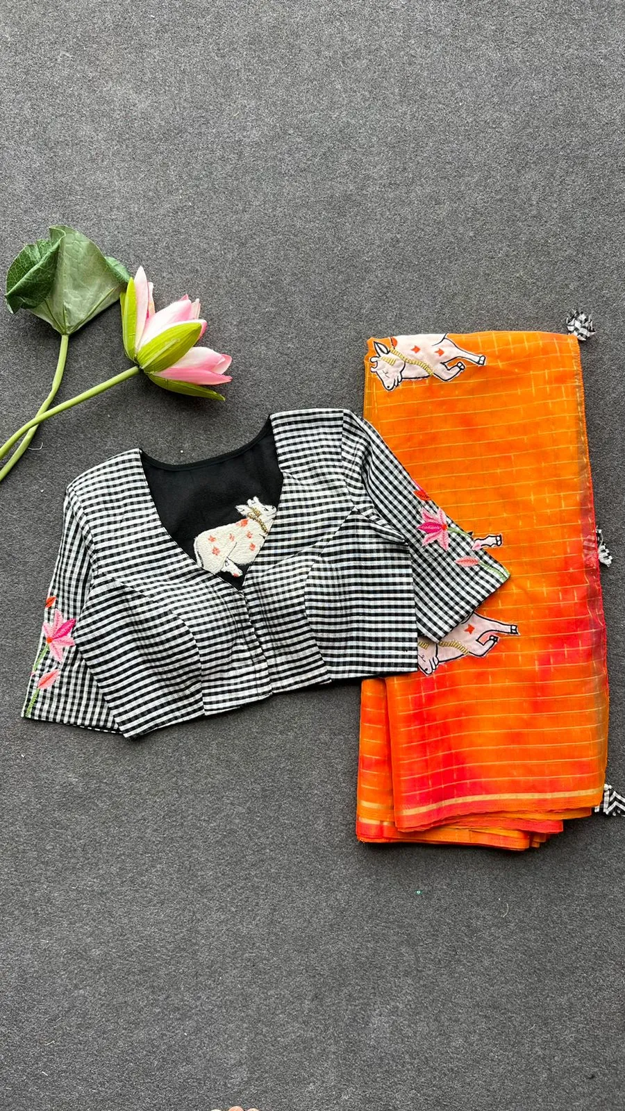 Pure jute silk cow embroidery blouse