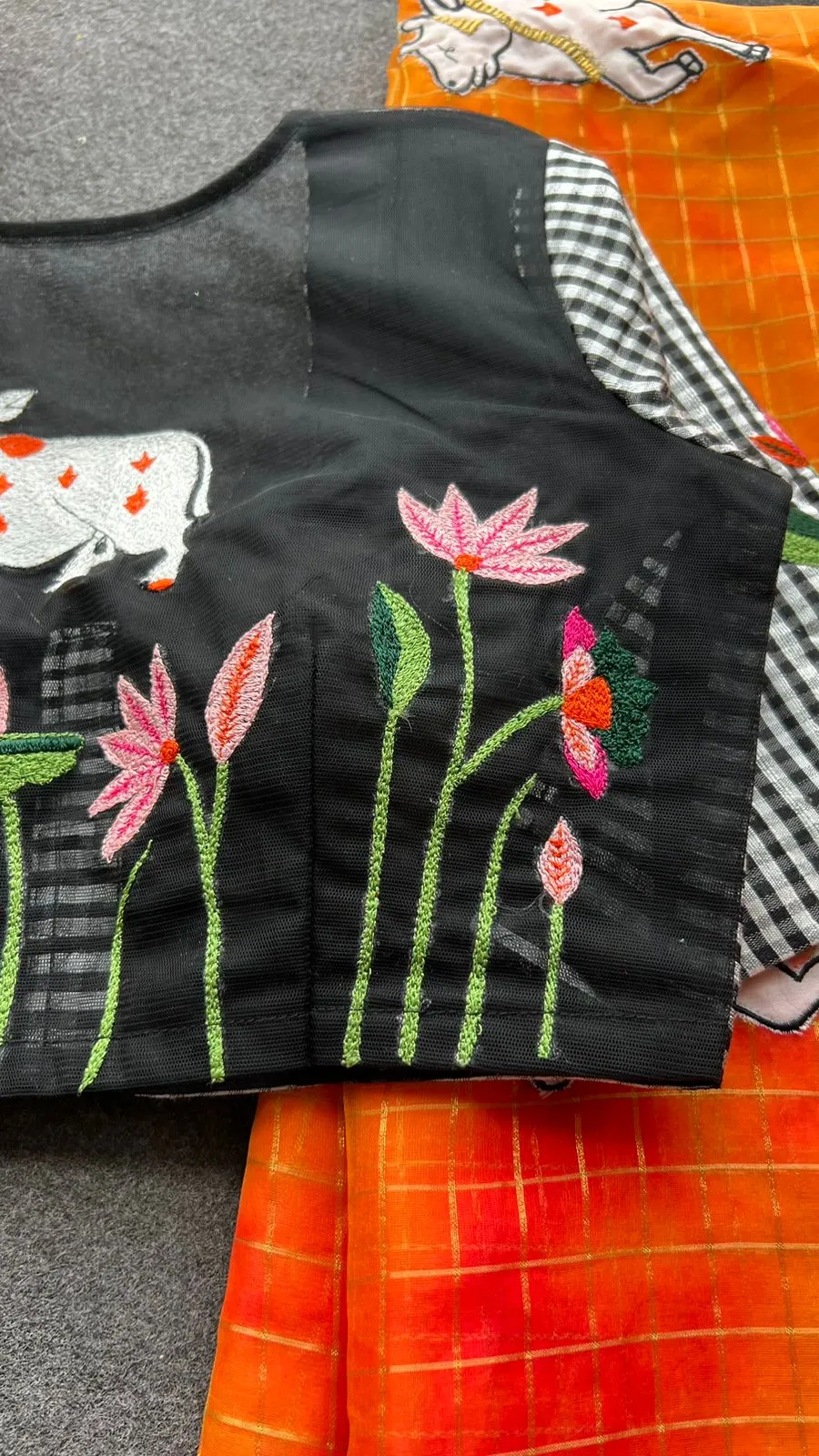 Pure jute silk cow embroidery blouse
