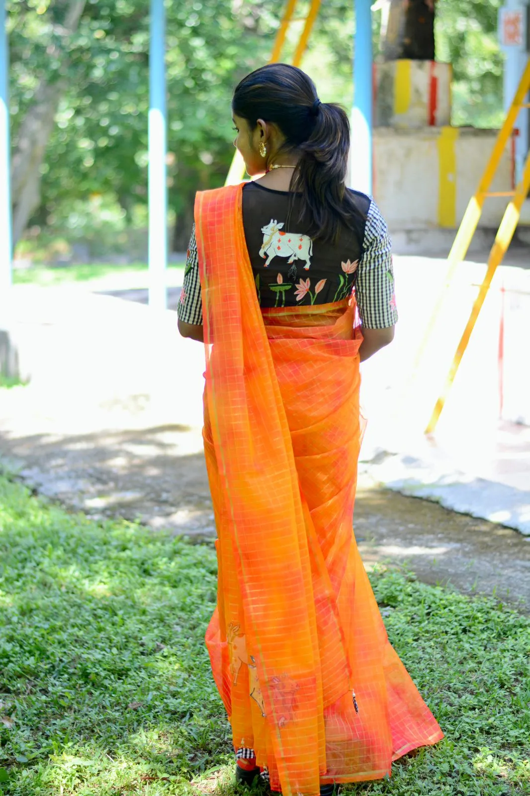 Pure jute silk cow embroidery blouse