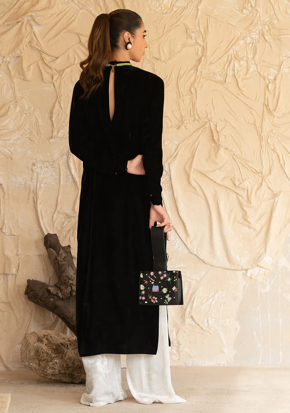 Rtw Collection ˜23 - Cara