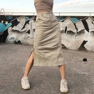 TAVIMART  -  High Street Cargo Skirts for Women Summer New Retro Pleated American Spicy Girl High Waist Slim A-line Split Mid Lenght Skirt