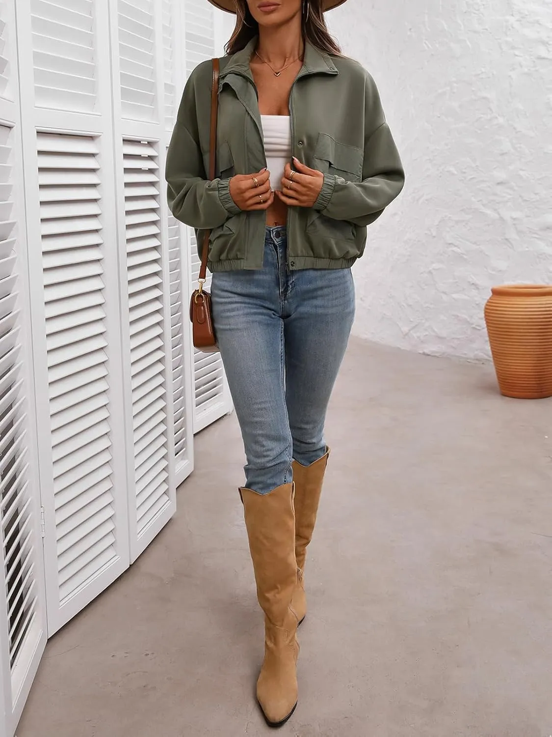 Women's Cropped Oversized Safari Jackets Zip Up Stand Collar Neck Long Sleeve Utility Anorak jacket with Pocket