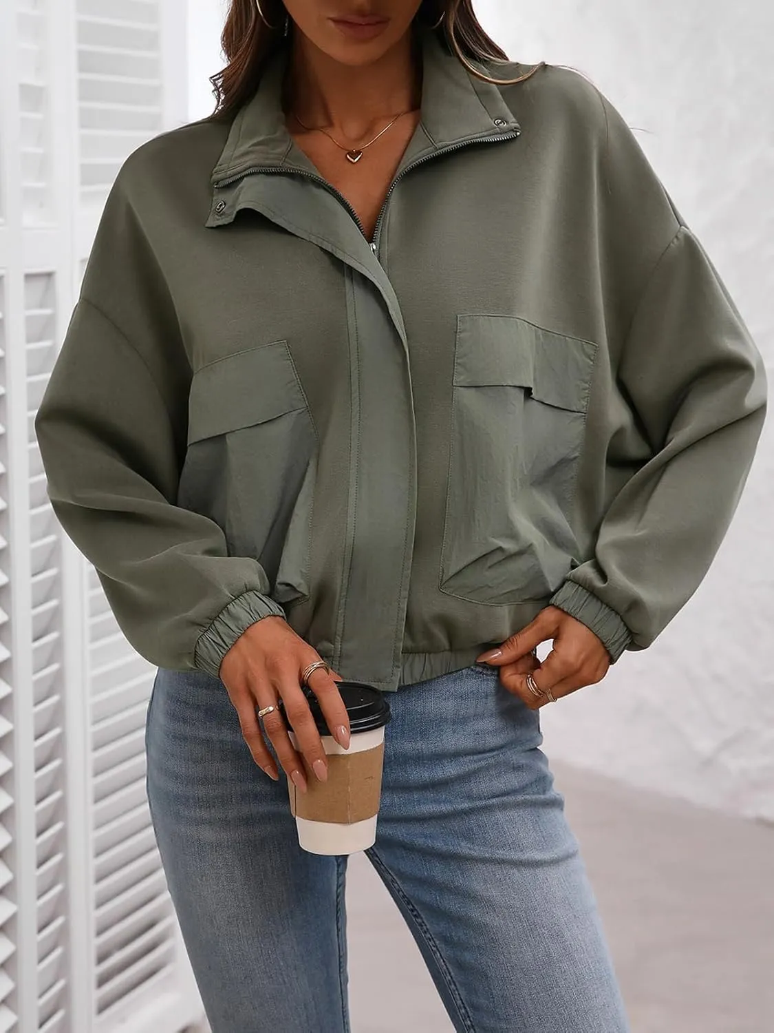 Women's Cropped Oversized Safari Jackets Zip Up Stand Collar Neck Long Sleeve Utility Anorak jacket with Pocket
